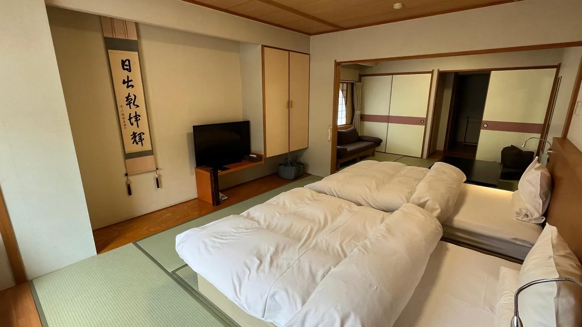 Takinoya Bekkan Tamanoyu Noboribetsu Ryokan